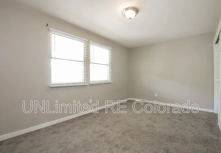 42 N Lansing St — Photo 11