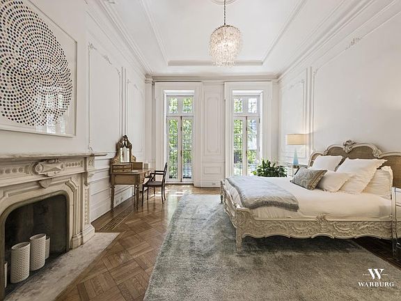 3rd image of 441 W 21st St APT 1