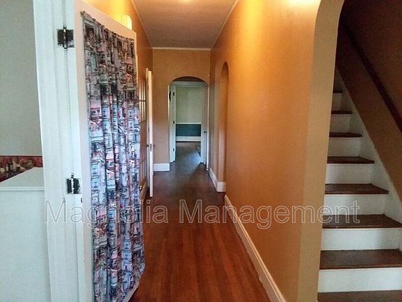 5th image of 1204 S Garnett St