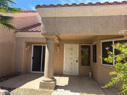 2425 Showcase Dr Photo 1
