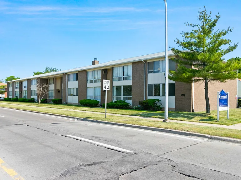 Groveland Apartment Partners (B)- Groveland Apartment Partners, LLC — Photo 16
