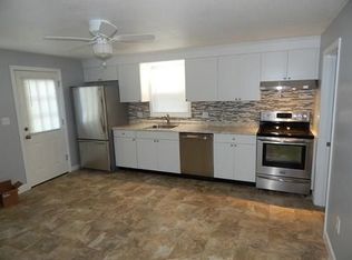 60-62 Floral St, Lawrence, MA 01841