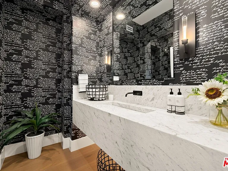 29462 Malibu View Ct — Photo 13