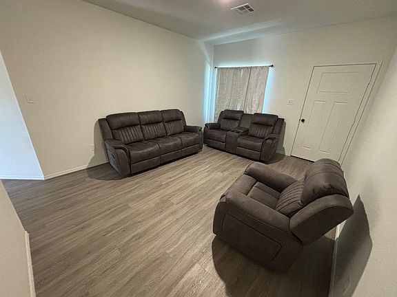 3rd image of 7311 E 44th Pl