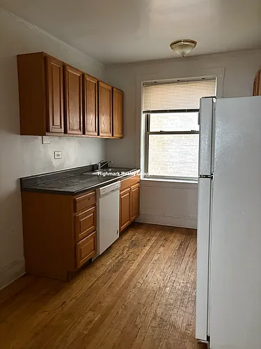 2344 W Touhy Ave #3NC Photo 1