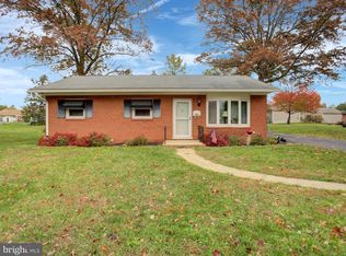81 Laurel Ave, Chambersburg, PA