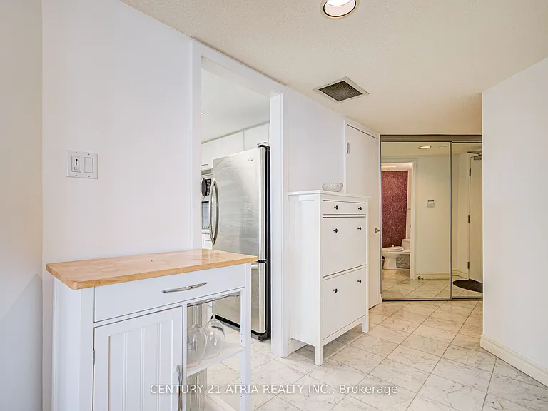 38 Elm St #2715 — Photo 13