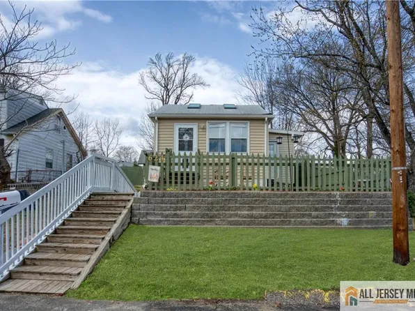 624 Forrest Ave, South Amboy, NJ 08879