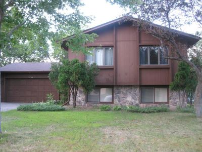 7424 74th Ave N, Brooklyn Park, MN, 55428