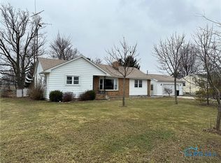 21660 W Hellwig Rd, Genoa, OH 43430