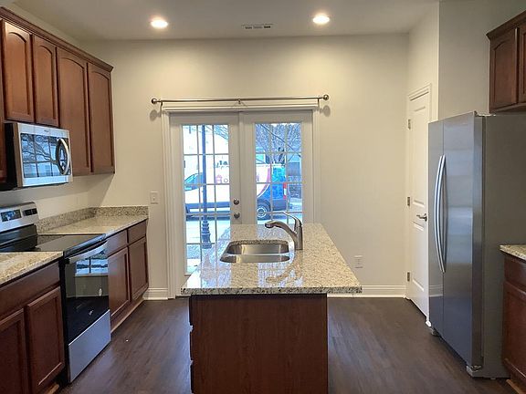 5th image of 1063 Finny Ave