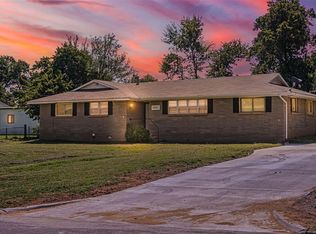 10912 Bellview Dr, Midwest City, OK 73130