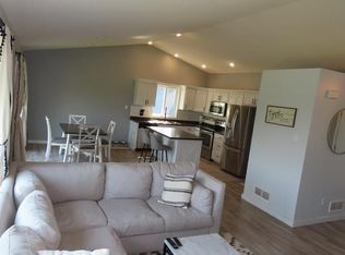 751 Morrison Ave S, Annandale, MN 55302