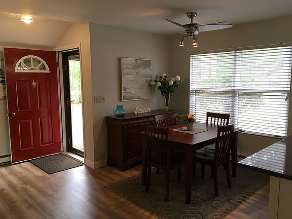 2nd image of 2 Arrow Wood Pl