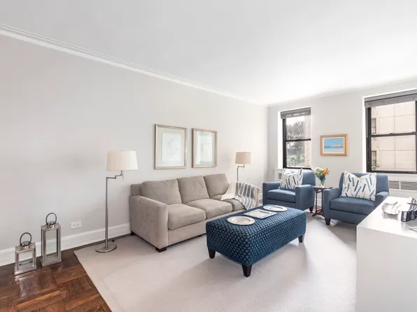 349 East 49th Street image 1 of 5