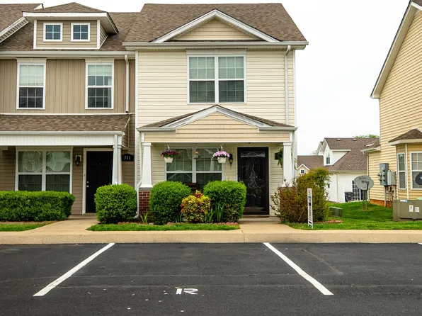 313 Sam Houston Cir, Clarksville, TN 37040