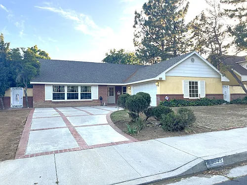 5532 Peacock Ln Photo 1