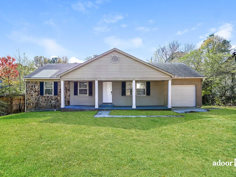 3291 Creekwood Dr