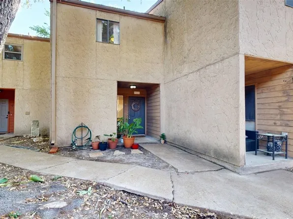 4345 Carter Creek Pkwy APT 5, Bryan, TX 77802