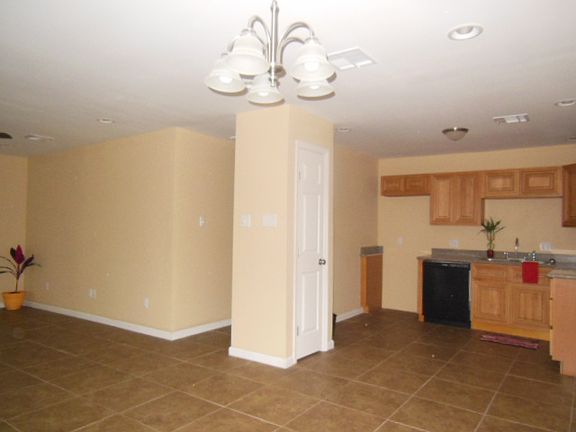 3rd image of 7321 Brevard Ave