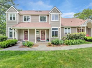 14 Michaels Grn #14, Woburn, MA 01801