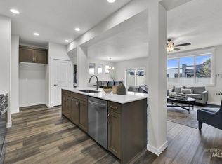 1537 W Homestake St, Meridian, ID 83646