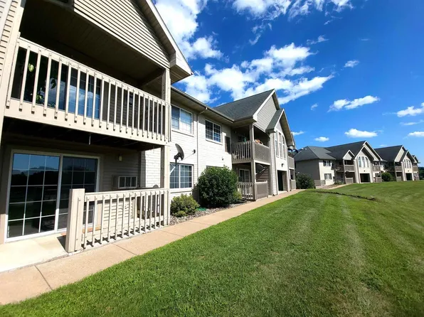 1727 Wacouta Street #1727, Prairie Du Chien, WI 53821