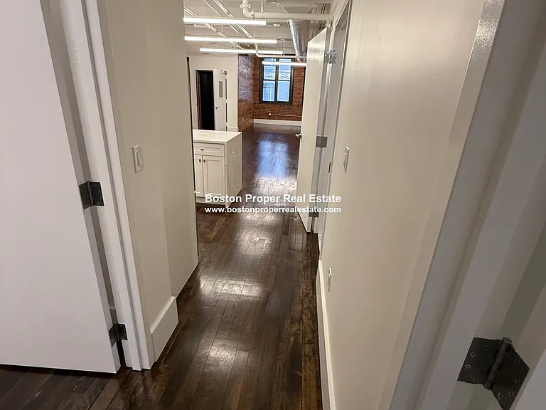 190 High St #502 — Photo 15