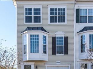 1695 White Oak Vista Dr, Silver Spring, MD 20904