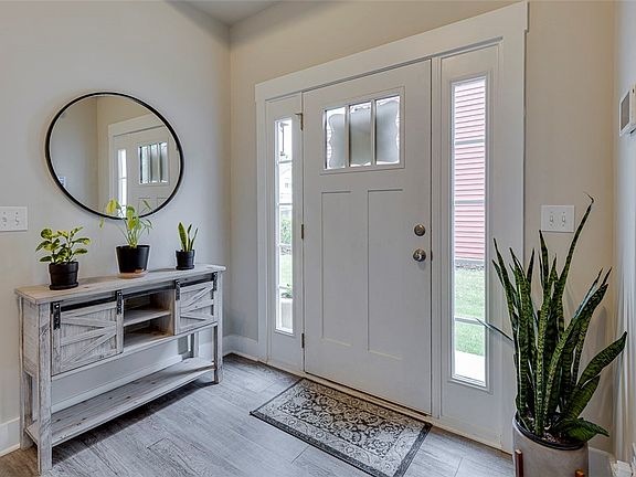 5th image of 106 Creekhaven Ln