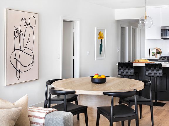 5th image of 4847 Beverly Blvd #303-5