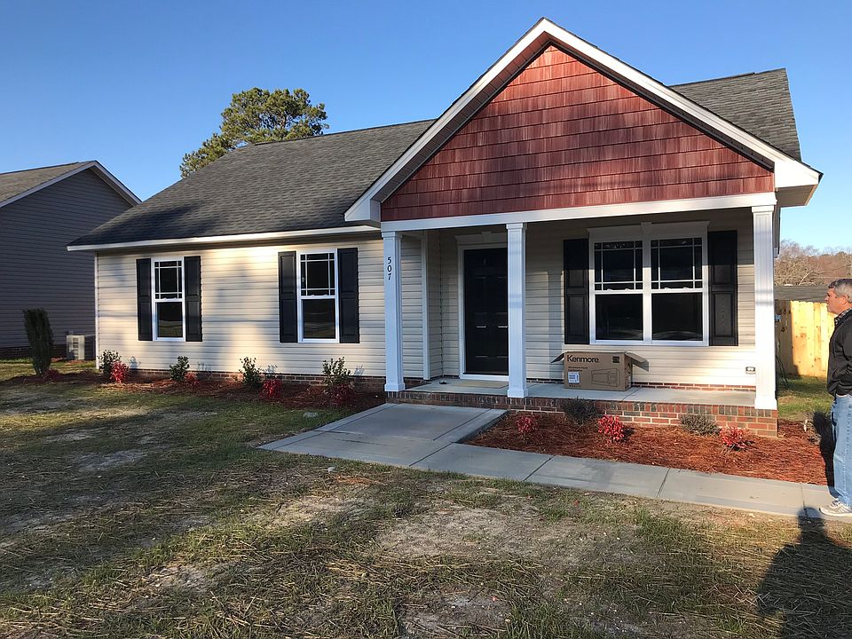 503 N Johnson St Benson NC Zillow