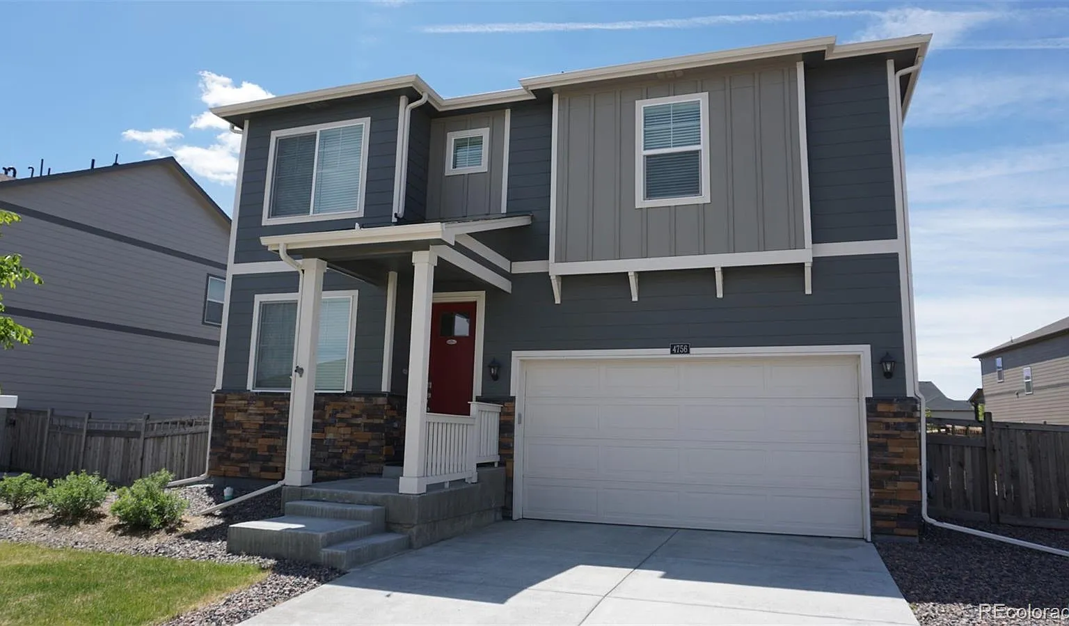 4 bed, 2.5 bath, 2455 sqft, $3,000 — Photo 3