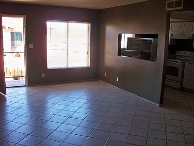 4th image of 740 E 3rd Ave APT 211
