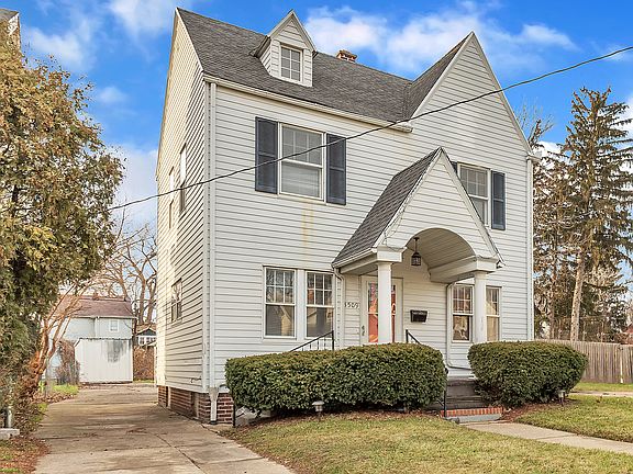 5th image of 3509 Revere Dr