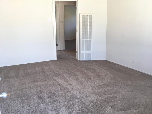 4th image of 327 W Maude Ave