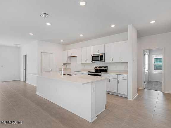 3rd image of 8573 LILIAS Circle