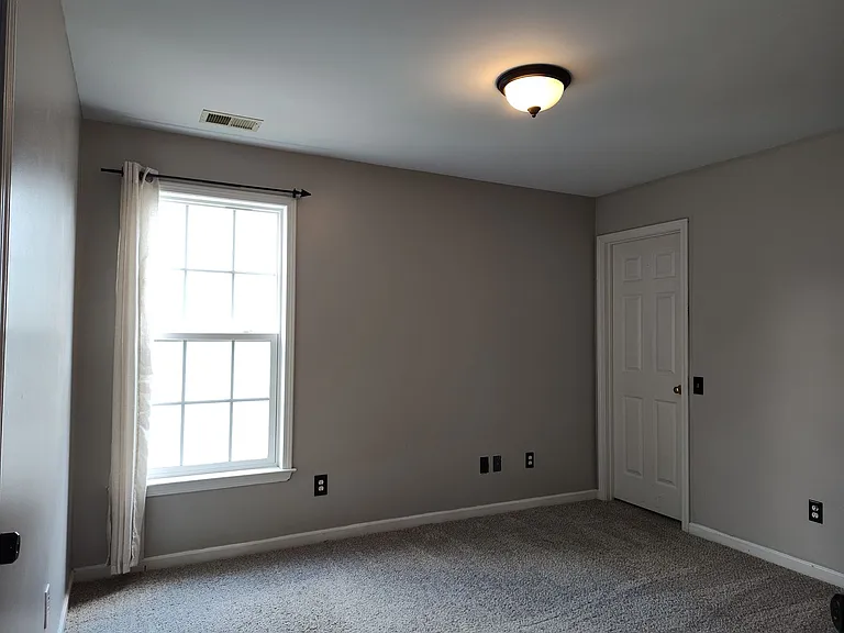 4018 Manor House Dr — Photo 29