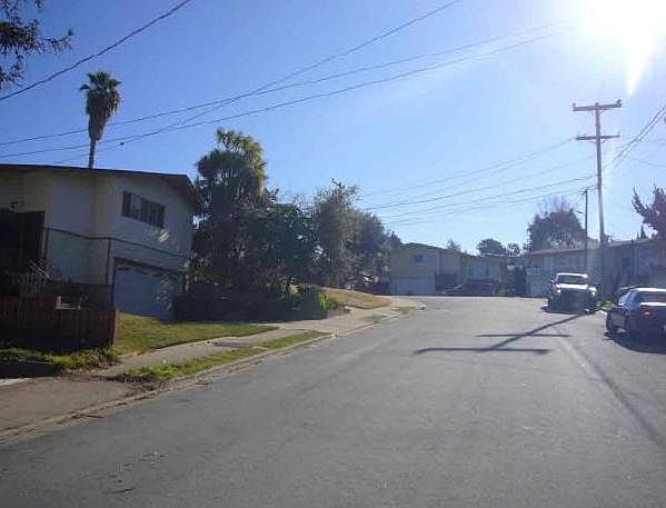 2nd image of 23076 Eddy St