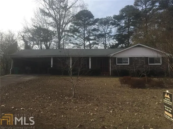 3885 Lauada Dr, Douglasville, GA 30135