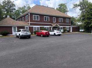 453 Pawtucket St #104, Lowell, MA 01854