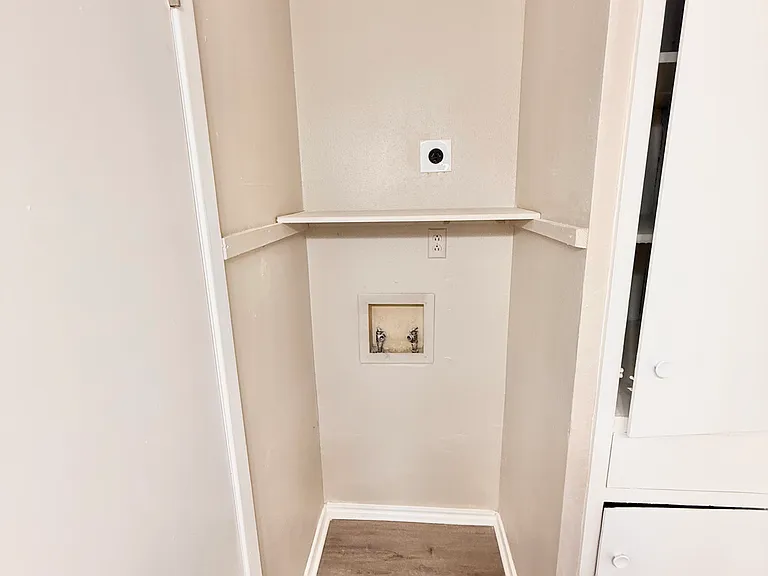 8535 Standing Rock St — Photo 14