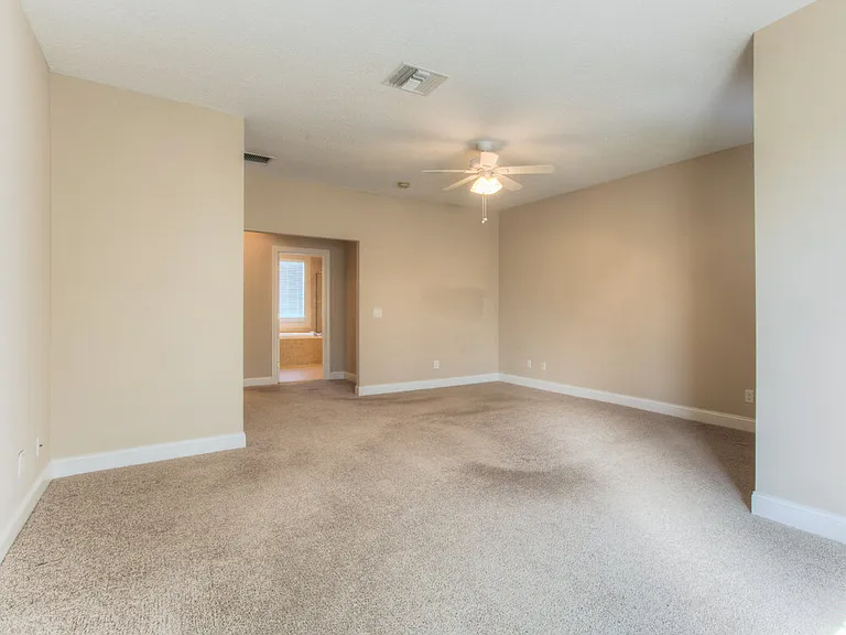 204 Aberdeen Pond Dr — Photo 28