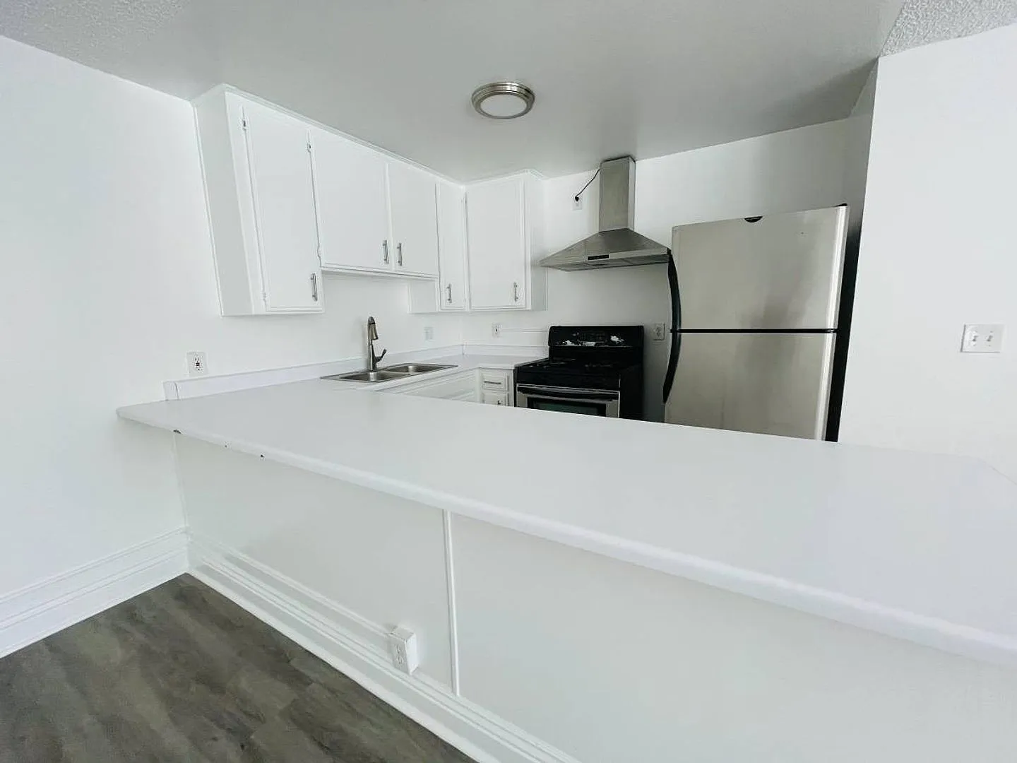 Troy Terrace Apartments — Photo 4