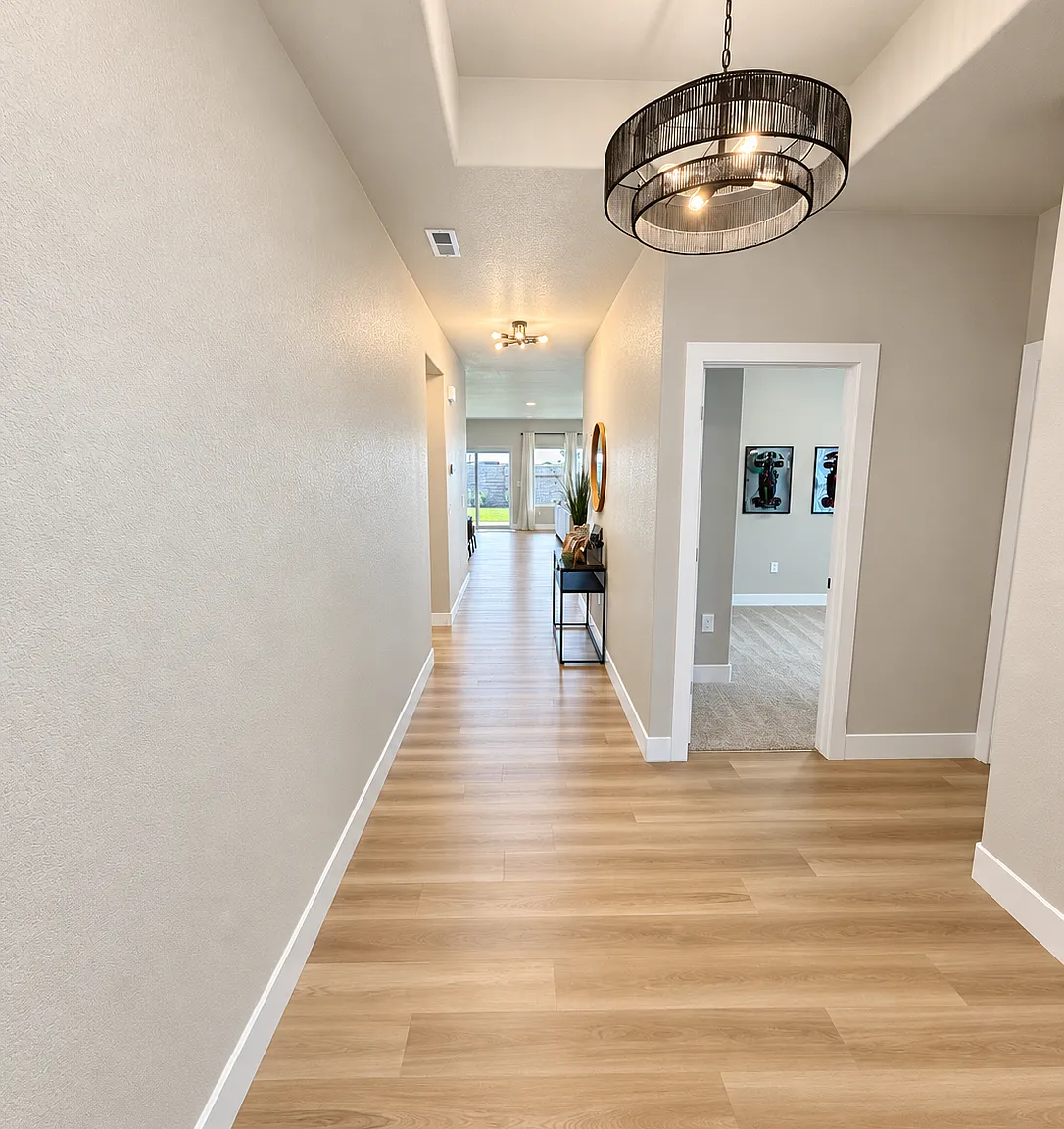 3 bed, 1932 sqft, $3,000 — Photo 3