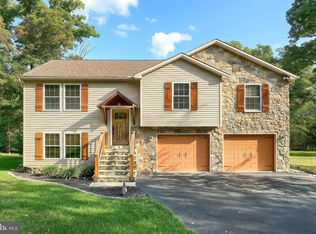 23 Harrison Dr, East Berlin, PA 17316