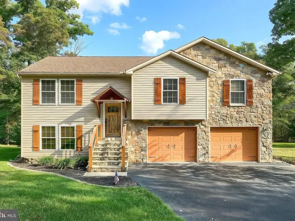 23 Harrison Dr, East Berlin, PA 17316