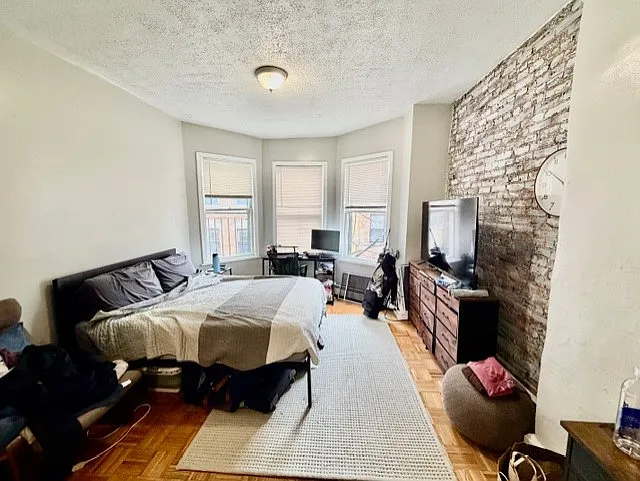 40 Anderson St #5 — Photo 3