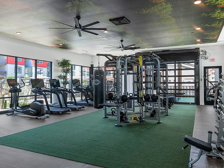 Weylyn Luxury Apartments — Photo 25