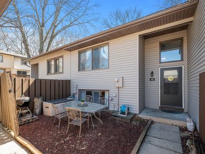 48 River Woods Ln, Burnsville, MN, 55337